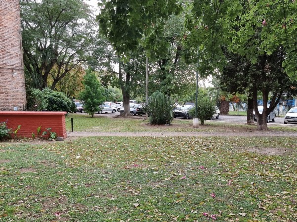 Departamento Planta Baja en Isabel La Catolica