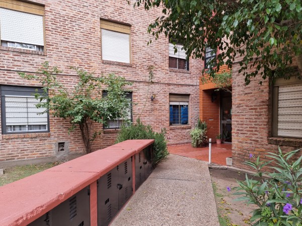 Departamento Planta Baja en Isabel La Catolica