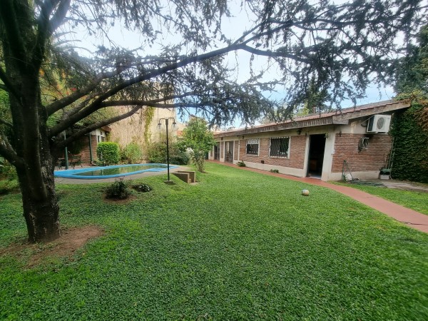 Hermosa Residencia en Aldo Bonzi