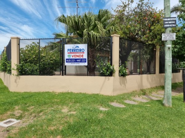 Hermoso Chalet en Esquina