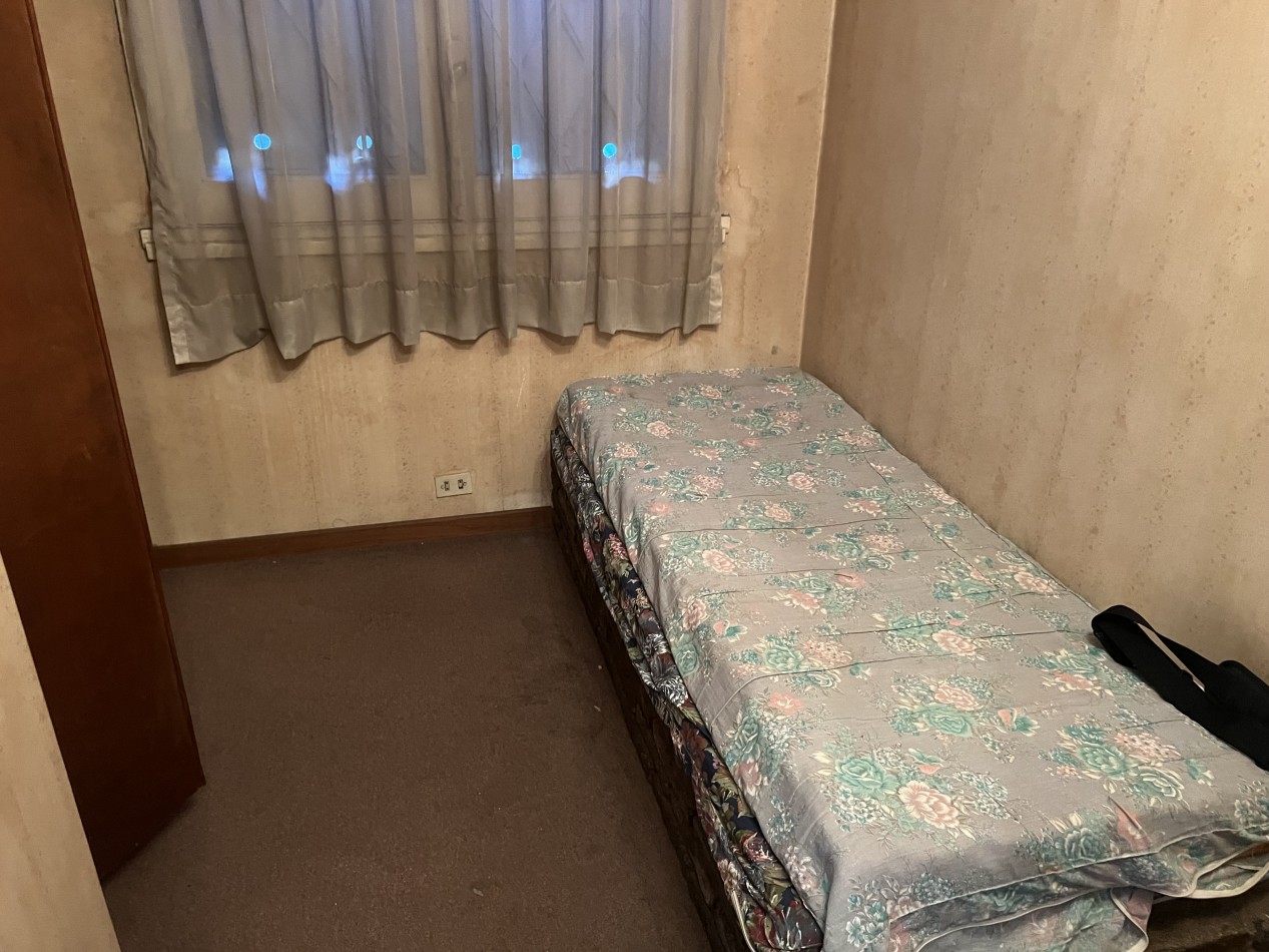 Chalet + Local + Departamento