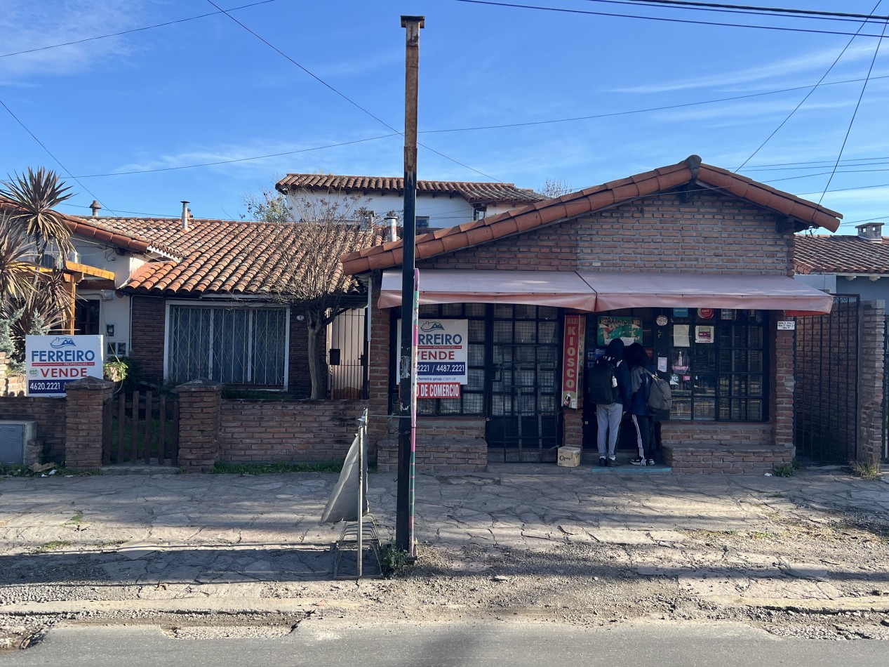 Chalet + Local + Departamento