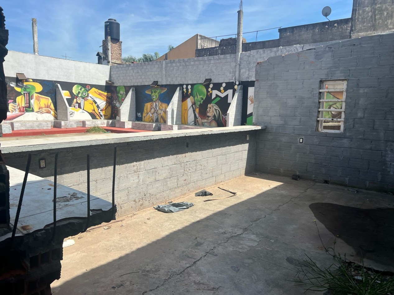 Imponente Local Comercial en Alquiler