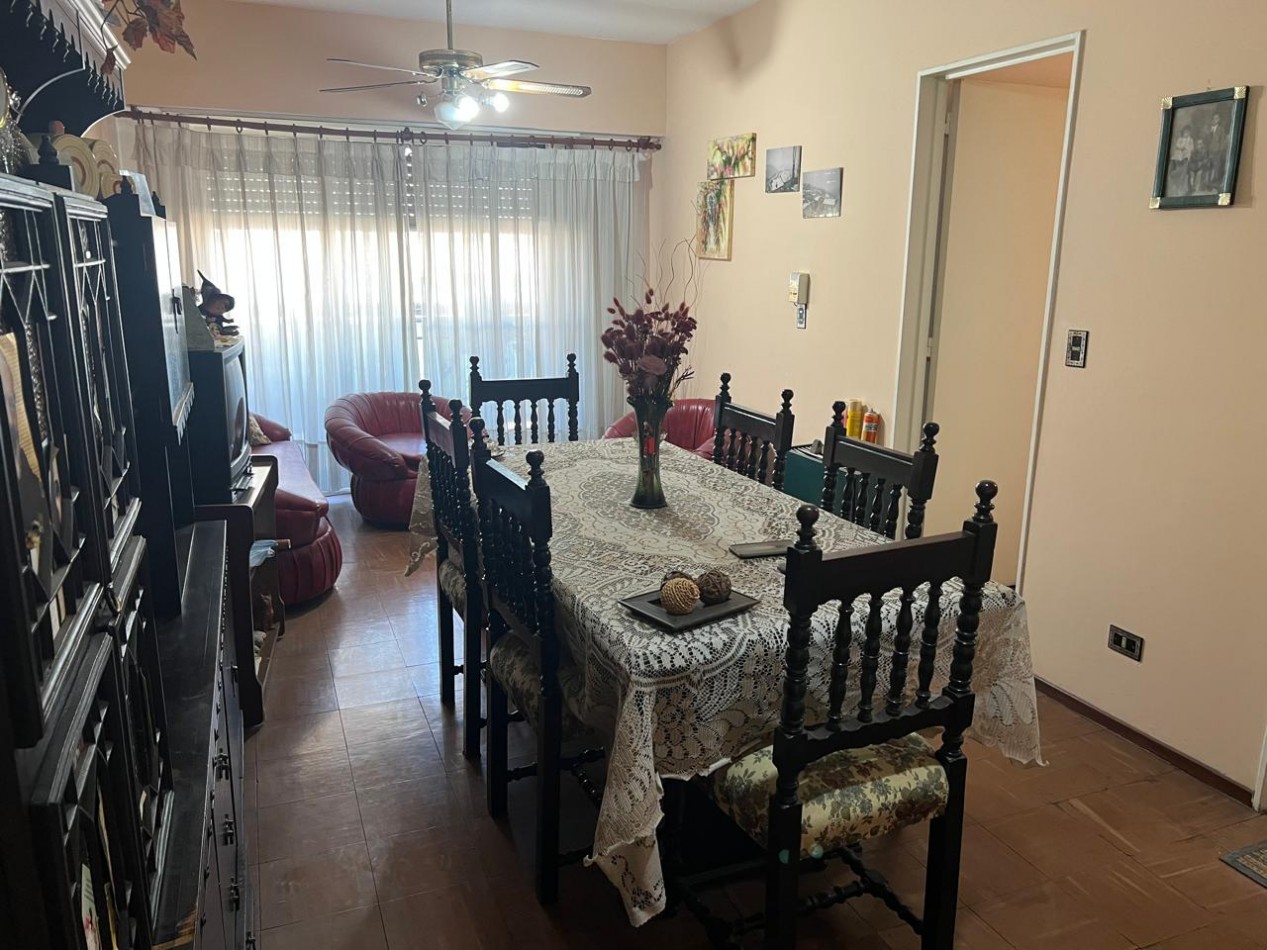 Venta departamento en Barrio Alas