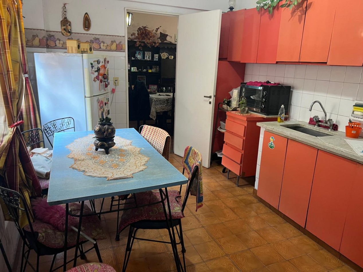 Venta departamento en Barrio Alas