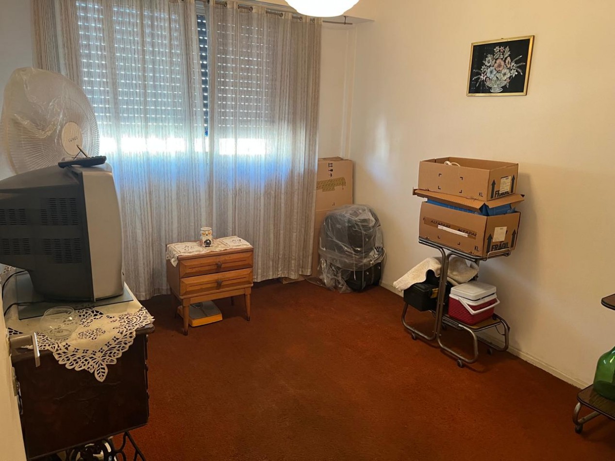 Venta departamento en Barrio Alas