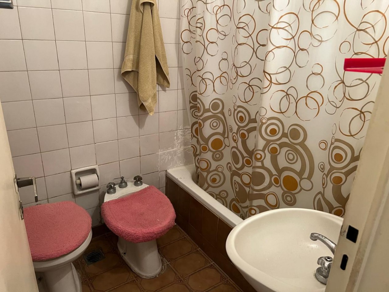 Venta departamento en Barrio Alas