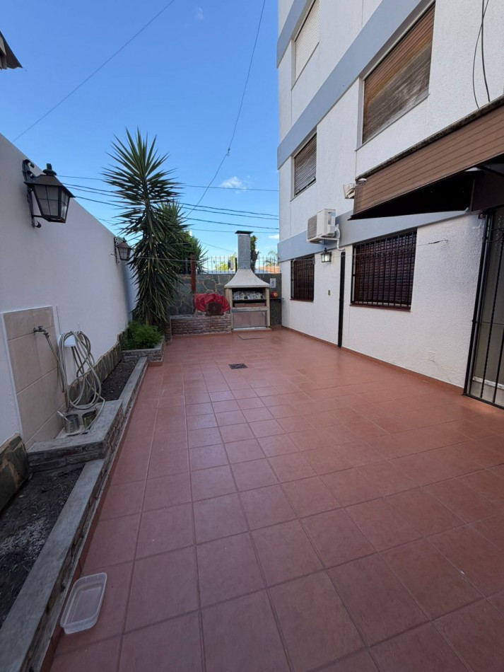 Unico departamento en PB Barrio Alas