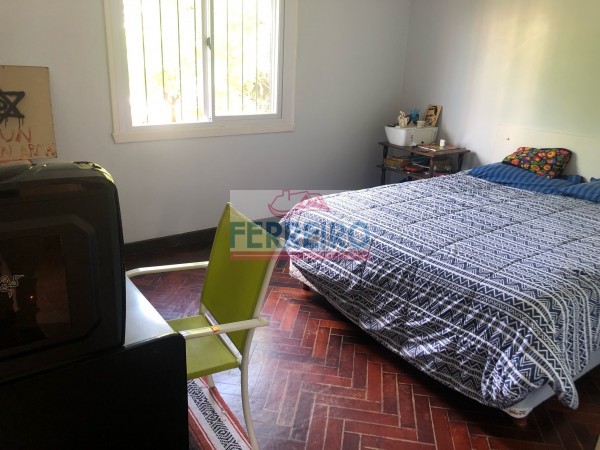 Hermosa casa de las 200 Viviendas